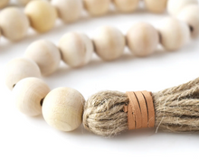 Load image into Gallery viewer, Jute &amp; Wood Garland
